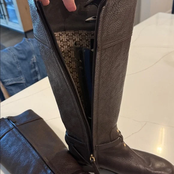 TORY BURCH BROWN LEATHER RIDING BOOTS SIZE 10 like new condition - Picture 6 of 9